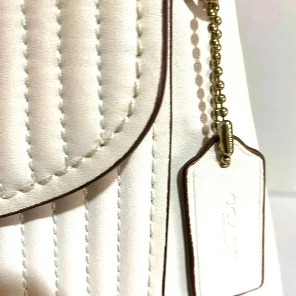 Coach white mini convertible leather backpack - Picture 4 of 12